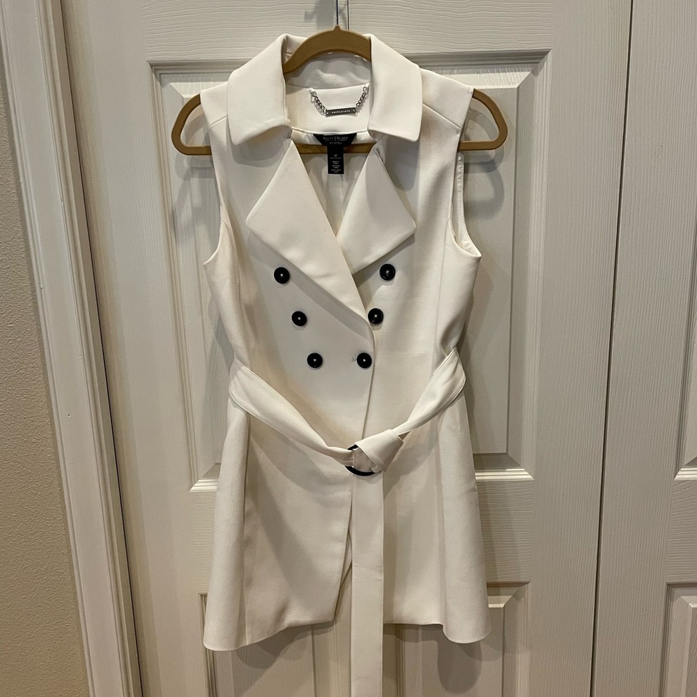 WHBM Tuxedo Blazer Vest White